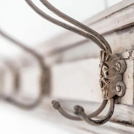 Thimisi Skopelos Town